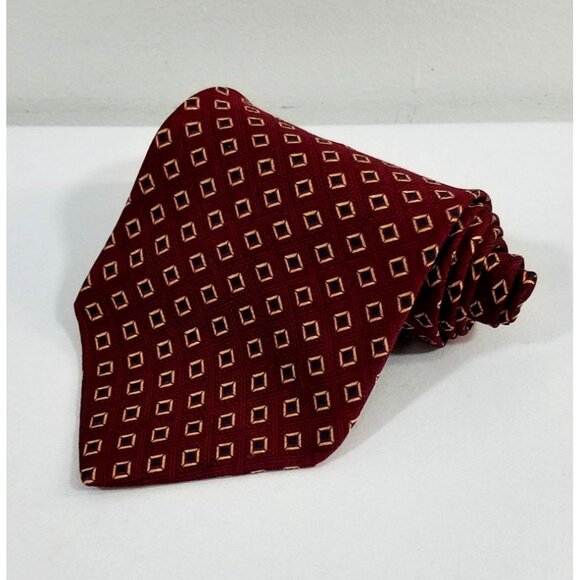 Nautica Mens Silk NeckTie Geometric Burgundy & Gold Pattern 58" Tie - Picture 2 of 8